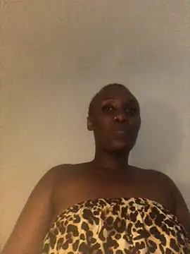 Lola kims online show from 04.24.26