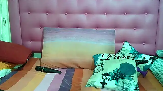 DIRTYTALKINQUEEN online show from 03.21.25