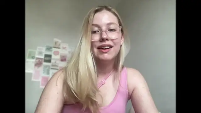 HoneyAudrey online show from 10.02.25