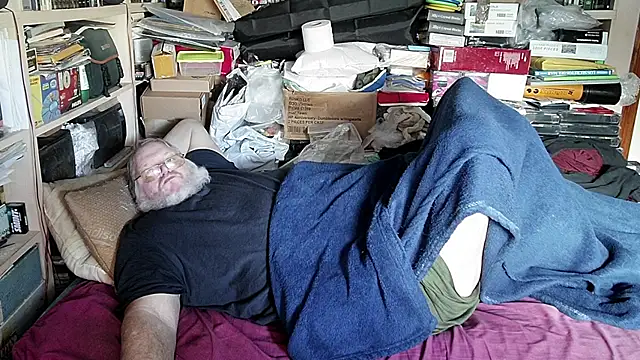 hadeszeuss2 online show from 01.04.25