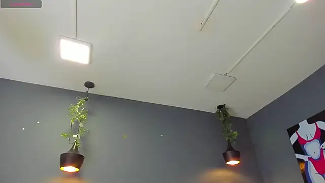 Hannah Miller   online show from 01.07.25