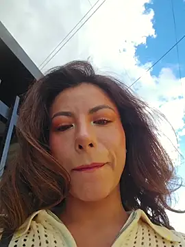Karen San Miguel online show from 06.27.26