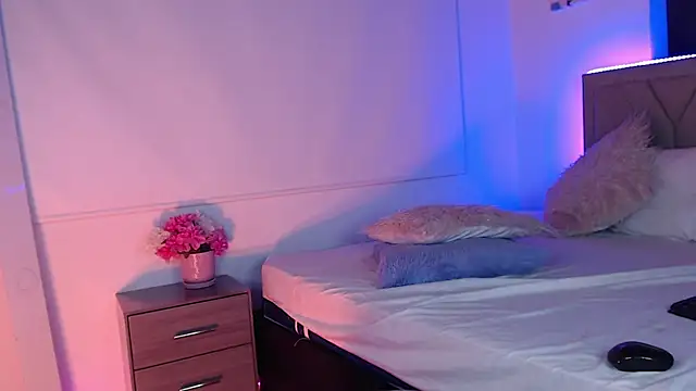 UniversitygirlQS online show from 12.04.24