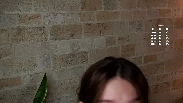 RexanneHatt online show from 01.24.25