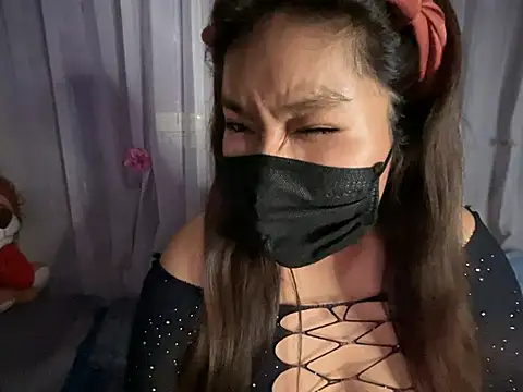 LunaXoxo online show from 01.11.25