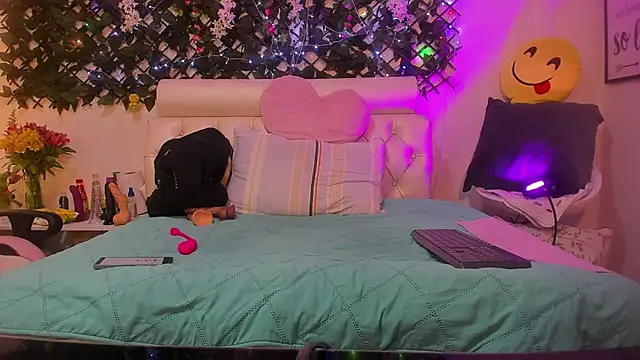 any mour online show from 02.05.25