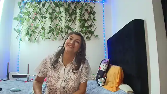 any mour online show from 10.07.25