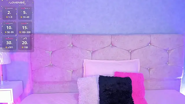 Cameliaa Smiith online show from 09.10.25