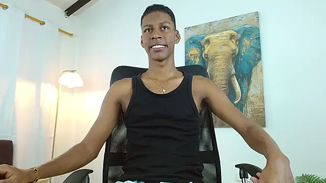 maiki18  online show from 10.31.25