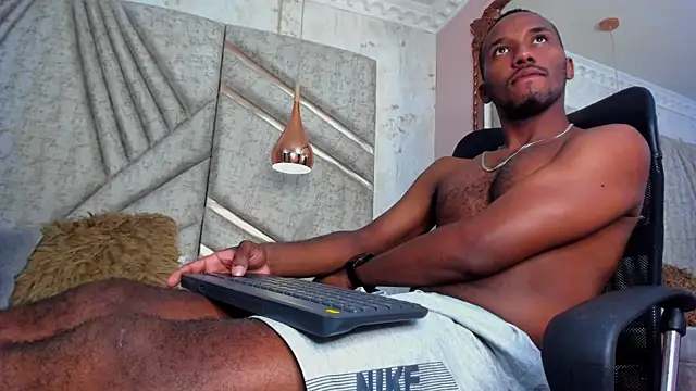 Snapshot of JamesParck chatting on 01.21.25 JamesParck online show from 01.21.25