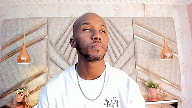 Snapshot of JamesParck chatting on 02.10.25 JamesParck online show from 02.10.25