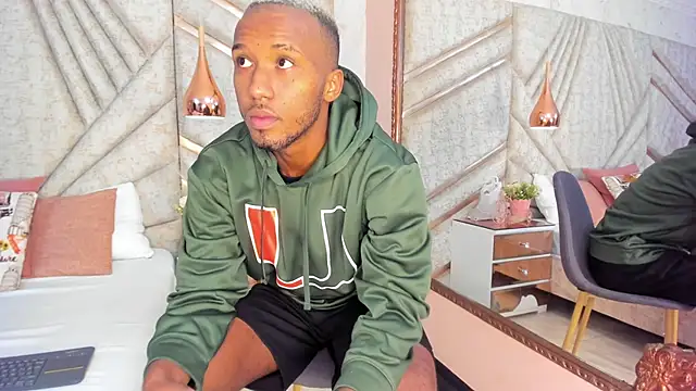 Snapshot of JamesParck chatting on 02.25.25 JamesParck online show from 02.25.25