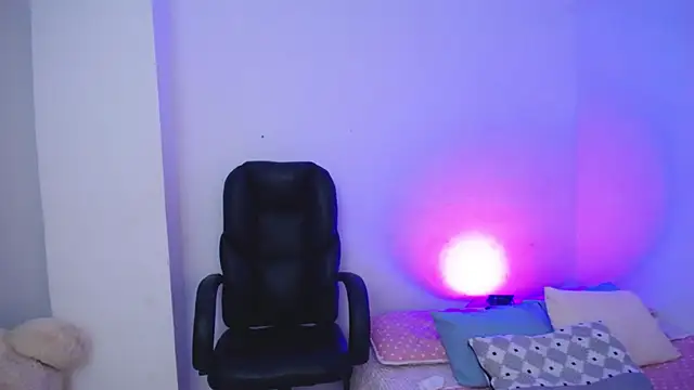 keelly richaardson1 online show from 03.07.25