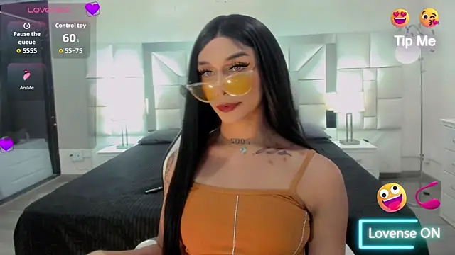 Snapshot of AdharaaMoon chatting on 11.07.25 AdharaaMoon online show from 11.07.25