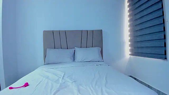 Snapshot of Natasha-28 chatting on 11.02.25 Natasha-28 online show from 11.02.25