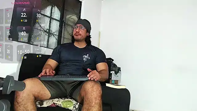 Snapshot of willian_m777 chatting on 10.17.25 willian m777 online show from 10.17.25