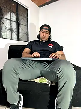 Snapshot of willian_m777 chatting on 10.24.25 willian m777 online show from 10.24.25