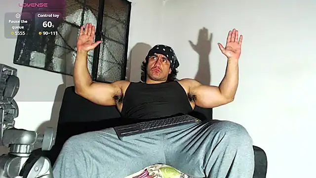 Snapshot of willian_m777 chatting on 10.28.25 willian m777 online show from 10.28.25