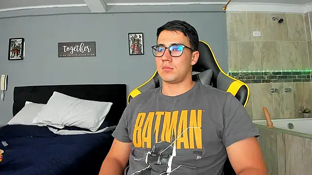 owengray2n online show from 01.18.25