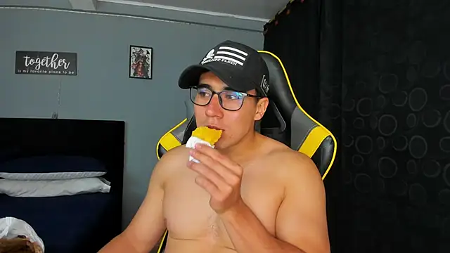 owengray2n online show from 09.19.25