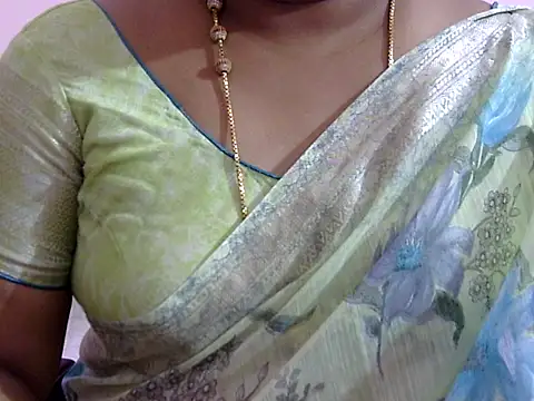 Snapshot of Vennela-1-Telugu chatting on 03.18.25 Vennela-1-Telugu online show from 03.18.25