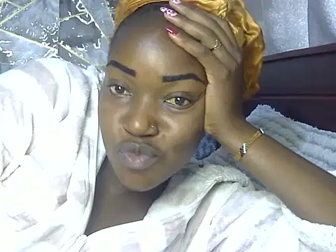 Snapshot of Sexy_racy_rebel_ chatting on 09.28.25 Sexy racy rebel online show from 09.28.25