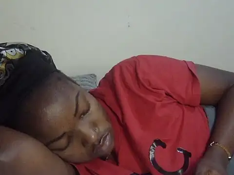 Snapshot of Sexy_racy_rebel_ chatting on 10.06.25 Sexy racy rebel online show from 10.06.25