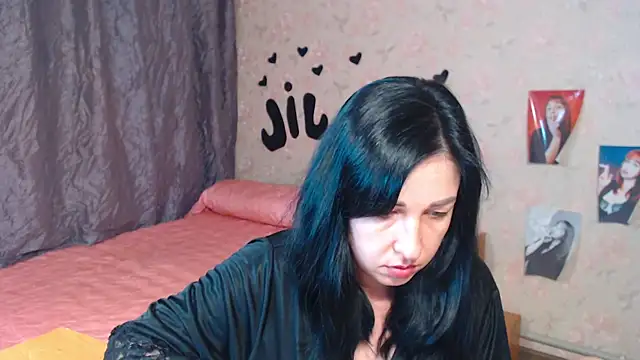 JillStevens online show from 10.31.25