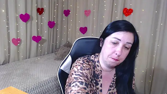 JillStevens online show from 04.08.26