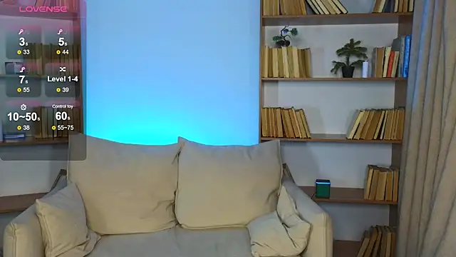 Snapshot of SusieMorris chatting on 03.14.25 SusieMorris online show from 03.14.25