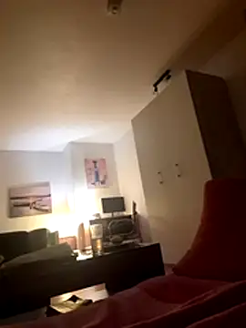 Milkasahne64 online show from 11.27.25