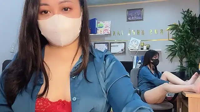 Snapshot of Bamboo_Swetie chatting on 12.02.24 Bamboo Swetie online show from 12.02.24