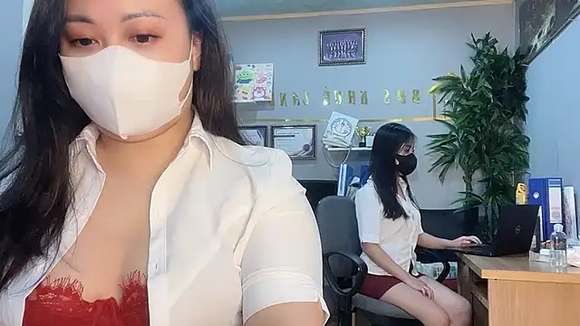 Snapshot of Bamboo_Swetie chatting on 12.03.24 Bamboo Swetie online show from 12.03.24