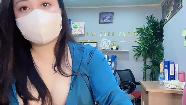 Snapshot of Bamboo_Swetie chatting on 01.01.25 Bamboo Swetie online show from 01.01.25