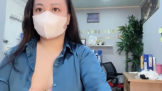 Snapshot of Bamboo_Swetie chatting on 01.14.25 Bamboo Swetie online show from 01.14.25