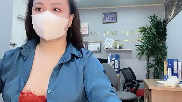 Snapshot of Bamboo_Swetie chatting on 01.21.25 Bamboo Swetie online show from 01.21.25