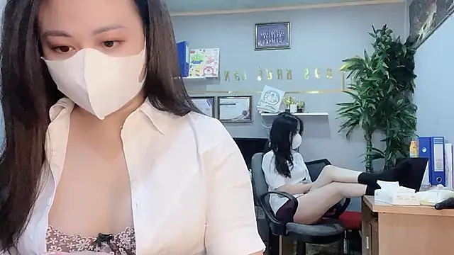 Snapshot of Bamboo_Swetie chatting on 01.22.25 Bamboo Swetie online show from 01.22.25