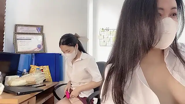 Snapshot of Bamboo_Swetie chatting on 02.14.25 Bamboo Swetie online show from 02.14.25