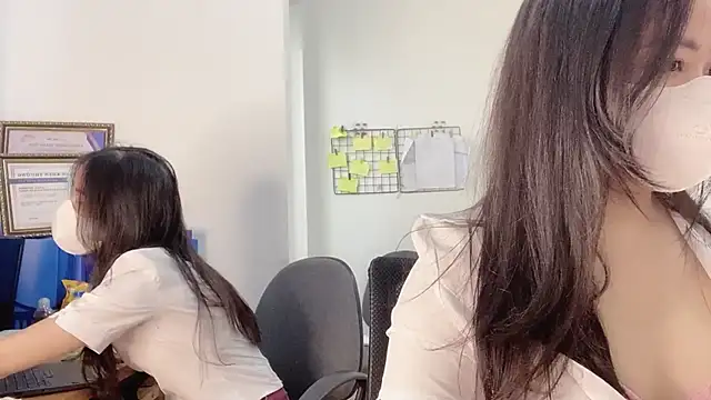 Snapshot of Bamboo_Swetie chatting on 02.15.25 Bamboo Swetie online show from 02.15.25