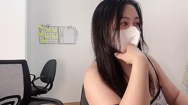 Snapshot of Bamboo_Swetie chatting on 03.09.25 Bamboo Swetie online show from 03.09.25