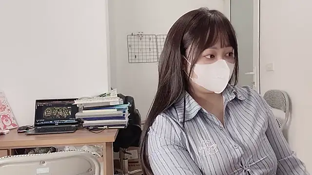 Snapshot of Bamboo_Swetie chatting on 09.09.25 Bamboo Swetie online show from 09.09.25