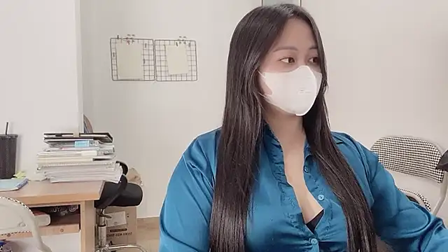 Snapshot of Bamboo_Swetie chatting on 09.17.25 Bamboo Swetie online show from 09.17.25