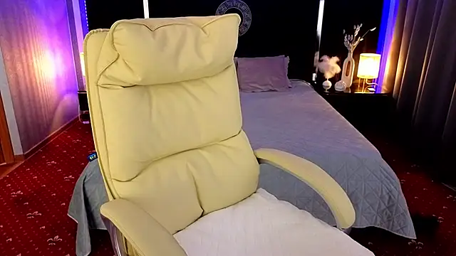 Snapshot of Lexi_Si chatting on 11.03.25 Lexi Si online show from 11.03.25