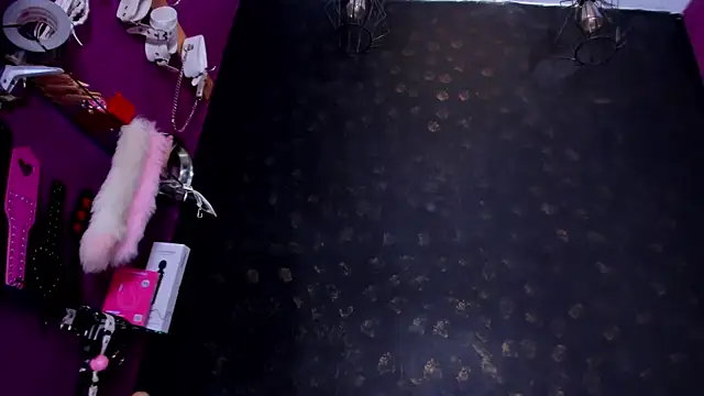 Snapshot of Alexa_Slave chatting on 09.19.25 Alexa Slave online show from 09.19.25