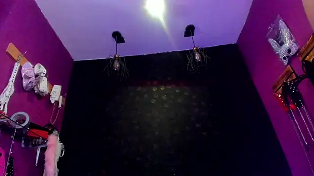 Alexa Slave online show from 05.14.26