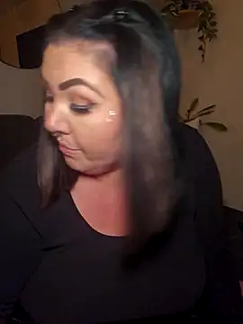 Snapshot of -BonnieBlack- chatting on 11.09.25 -BonnieBlack- online show from 11.09.25