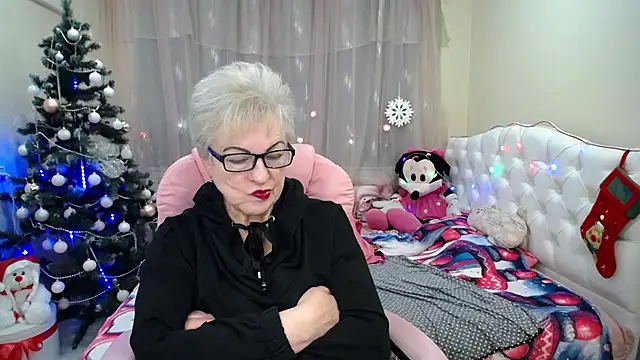 KayleSmoll online show from 12.28.24