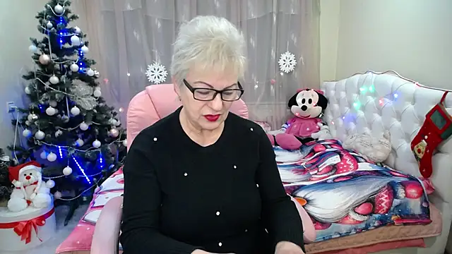 KayleSmoll online show from 01.14.25