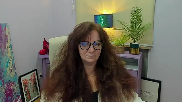 Alice xHeart online show from 02.10.25