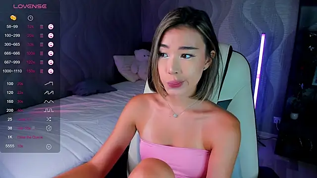 Snapshot of sensualily chatting on 07.08.26 sensualily online show from 07.08.26